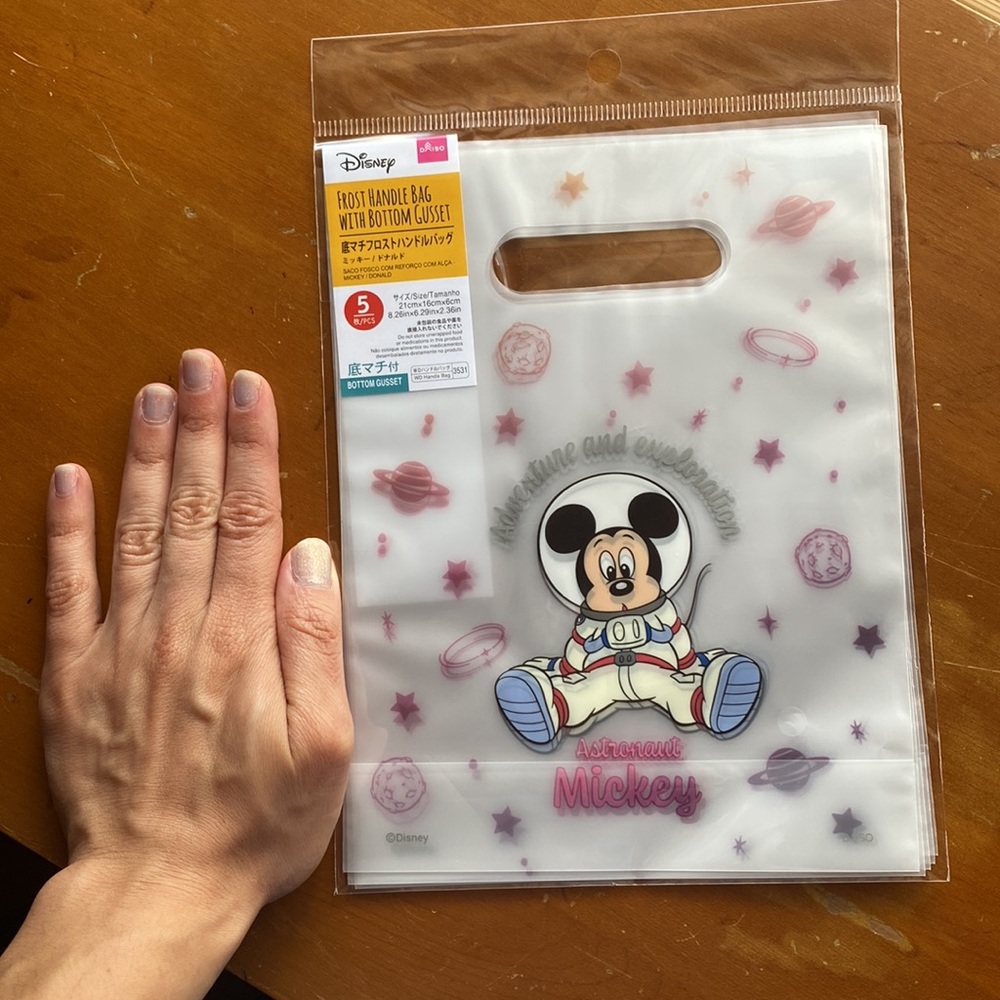 DISNEY HANDLE BAG - Picture 2 of 3